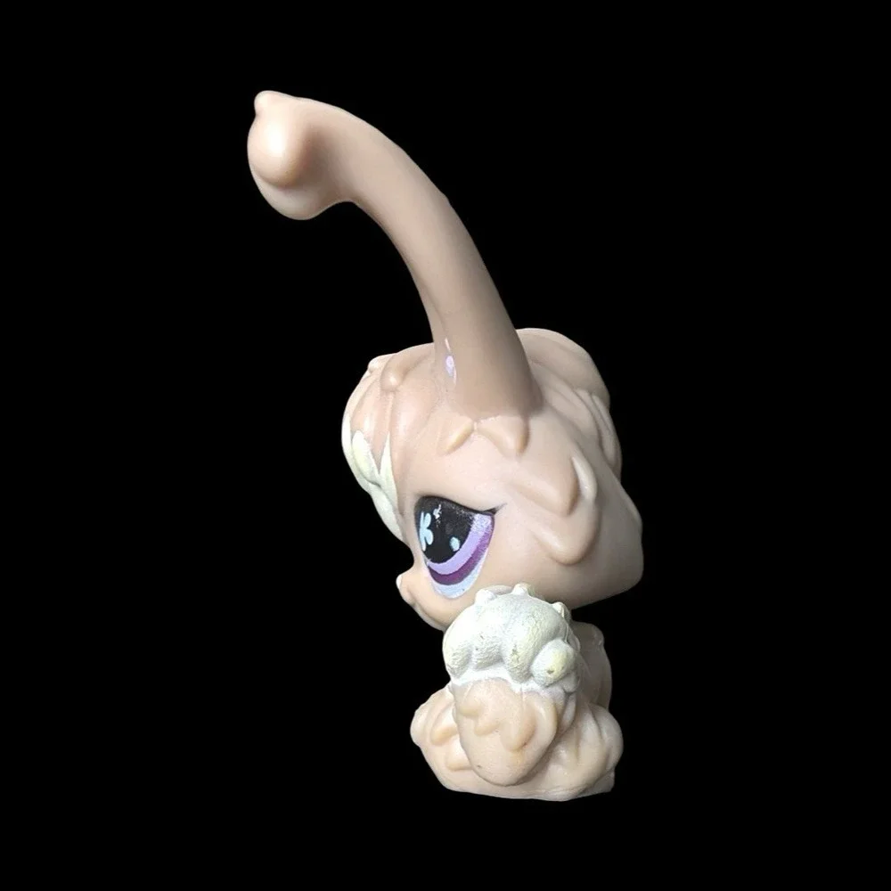 Hasbro Littlest Pet Shop LPS #631 Angora Bunny Rabbit Purple Eyes and Flowers